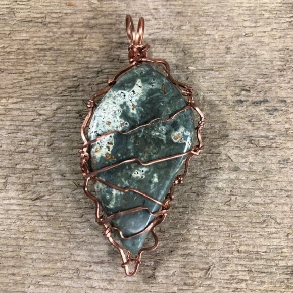Jasper Wire Wrapped Leaf Necklace Pendant - Picture 2 of 4